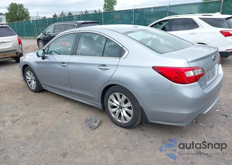 2015 Subaru Legacy 2.5I Premium из США, поврежденный, VIN 4S3BNAC67F3022729